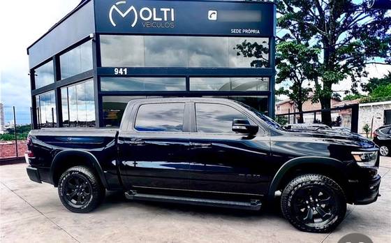 RAM 1500 5.7 V8 GASOLINA REBEL CD 4X4 AUTOMÁTICO RAM 1500 5.7 V8 GASOLINA REBEL CD 4X4 AUTOMÁTICO